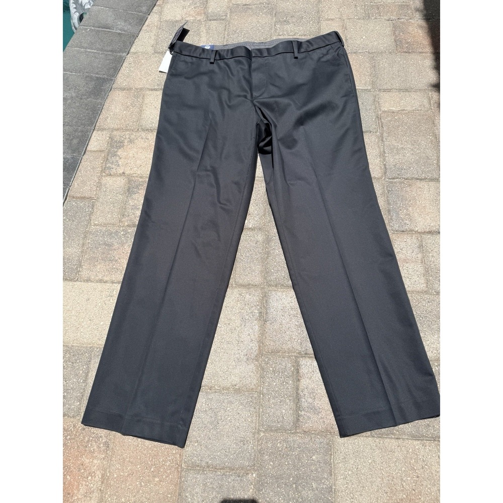 Dockers Men's Straight Fit Pants 40x32 Black Flex Comfort Waist MSRP $60 NWT - Picture 2 of 6